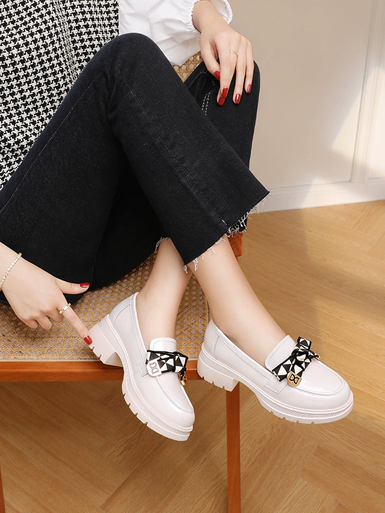 Small leather shoes women's British style autumn 2023 new versatile thick heel soft leather single shoes spring and autumn one-pedal loafers