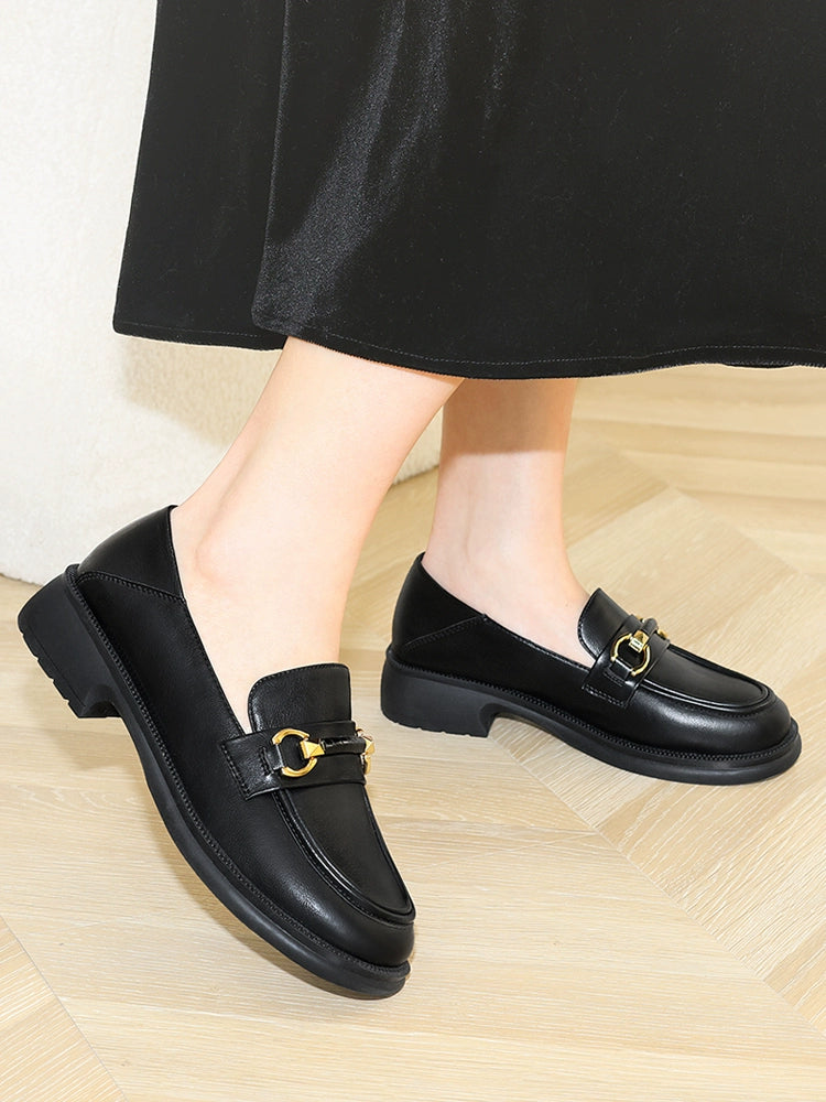 Flat-soled loafers for women's spring and autumn 2023 new single shoes, soft soles and soft surfaces, British style mother models, small leather shoes for women